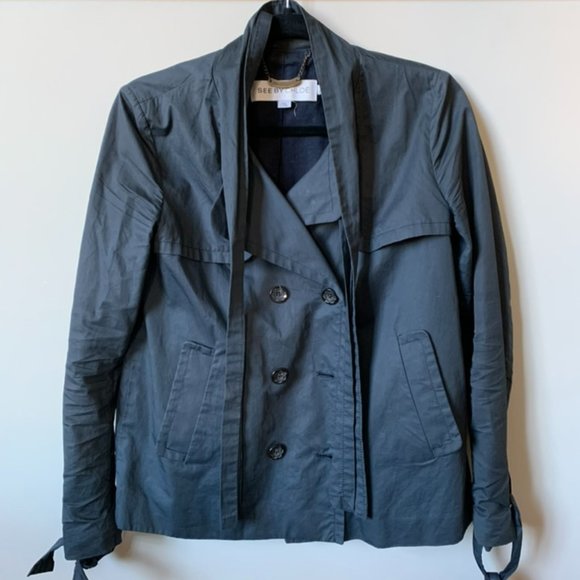 See by Chloe Trench - Picture 1 of 2